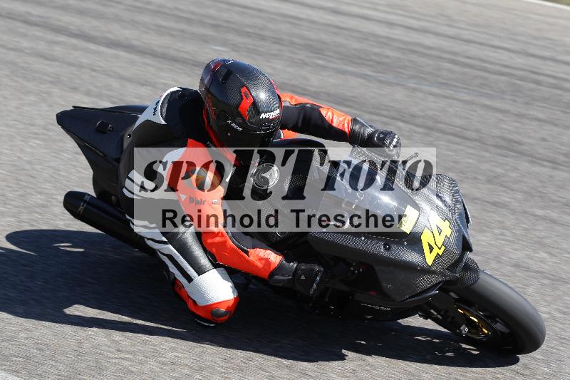 Archiv-2025/03 04.04.2025 TZ Motorsport ADR/Gruppe rot/44-1